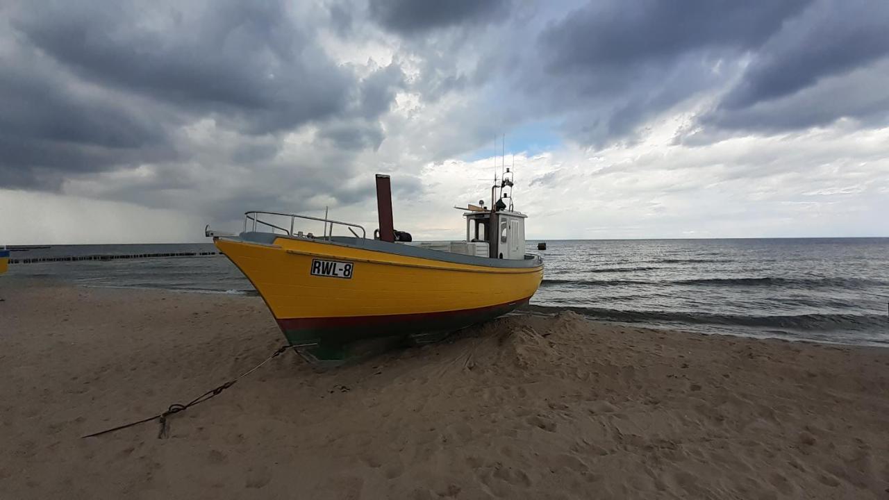 Baltica Apartament Przy Samej Plazy Rewal Exteriör bild